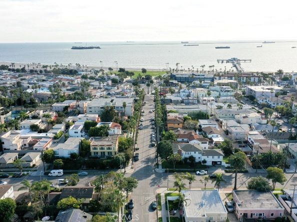 116 Termino, Long Beach CA 90803