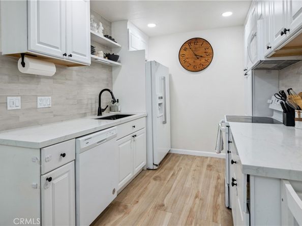 372 S Miraleste Drive 398, San Pedro CA 90732