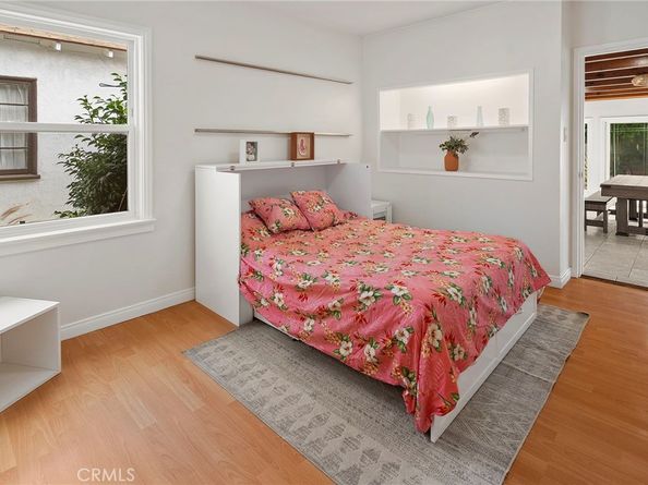 5860 Adenmoor Avenue, Lakewood CA 90713