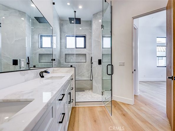 2604 Grant Avenue B, Redondo Beach CA 90278