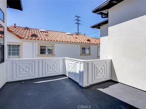 2604 Grant Avenue B, Redondo Beach CA 90278