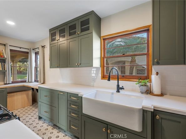 3430 Lewis Avenue, Long Beach CA 90807