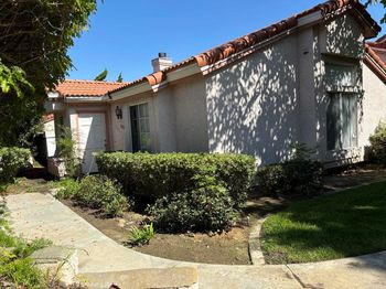 1130 Zarza Corte Court