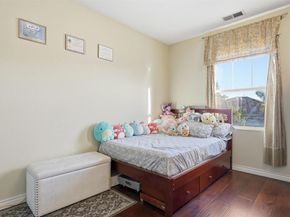 7132 Torrey Mesa Ct, San Diego CA 92129