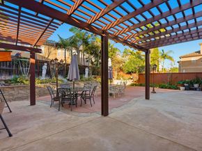 7132 Torrey Mesa Ct, San Diego CA 92129