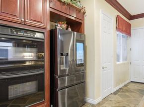 7132 Torrey Mesa Ct, San Diego CA 92129