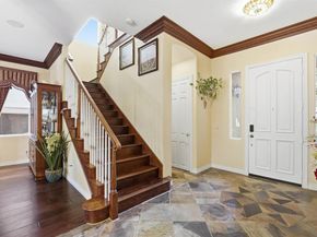 7132 Torrey Mesa Ct, San Diego CA 92129