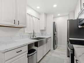 6725 Mission Gorge Rd 202B, San Diego CA 92120