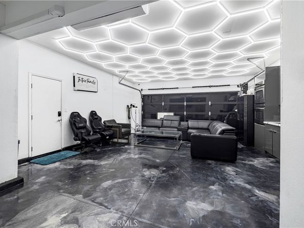 13859 Oak Leaf Way, Rancho Cucamonga CA 91739