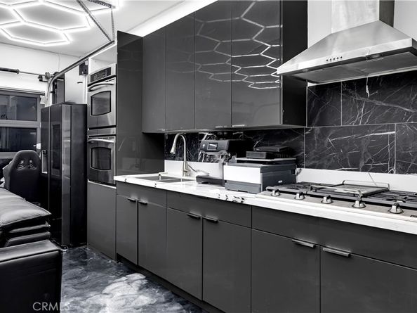 13859 Oak Leaf Way, Rancho Cucamonga CA 91739