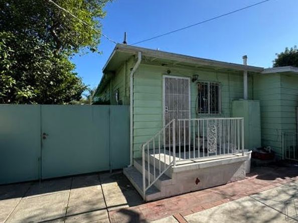 1199 W 38th Street, Los Angeles CA 90037