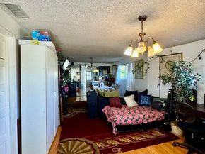 1199 W 38th Street, Los Angeles CA 90037