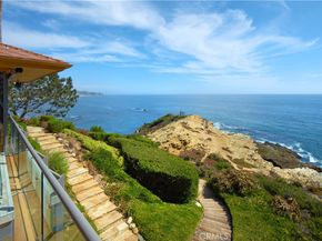 111 S La Senda Drive, Laguna Beach CA 92651