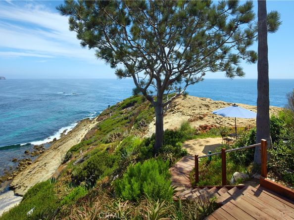 111 S La Senda Drive, Laguna Beach CA 92651