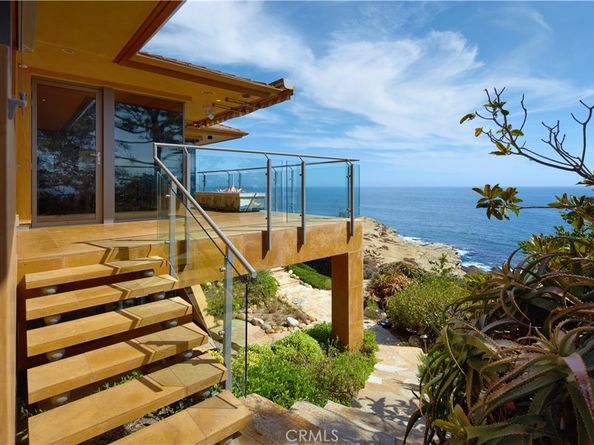 111 S La Senda Drive, Laguna Beach CA 92651