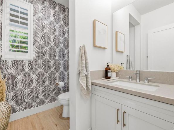 870 Hymettus Avenue, Encinitas CA 92024