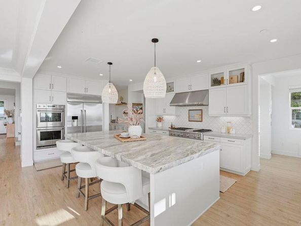 870 Hymettus Avenue, Encinitas CA 92024