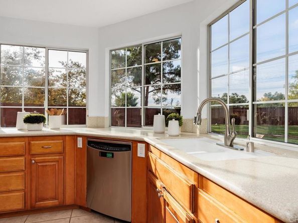 762 Hillsboro Way, San Marcos CA 92069