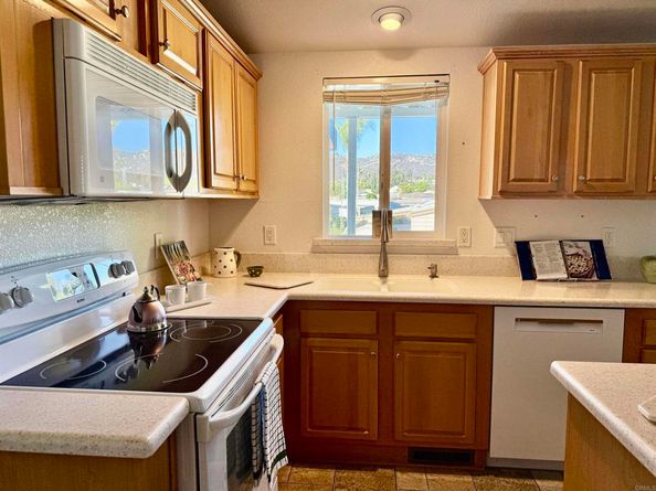 1401 El Norte Parkway SPC 174, San Marcos CA 92069