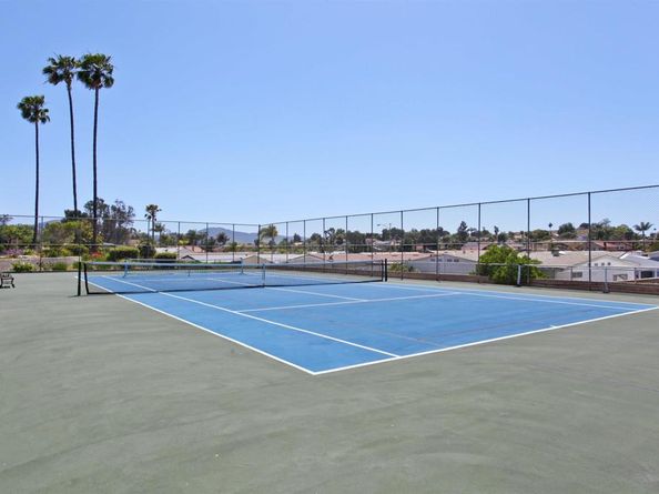 1401 El Norte Parkway SPC 174, San Marcos CA 92069