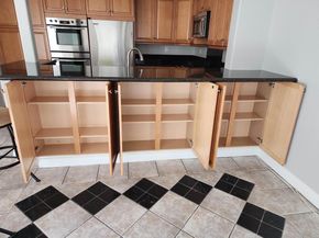 8597 Via Mallorca F, La Jolla CA 92037