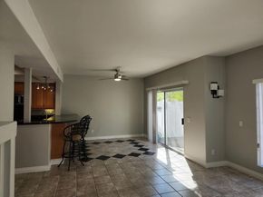 8597 Via Mallorca F, La Jolla CA 92037