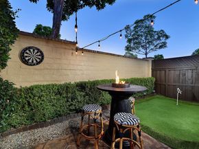 2588 Ingleton Avenue, Carlsbad CA 92009