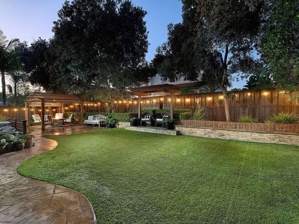 2588 Ingleton Avenue, Carlsbad CA 92009