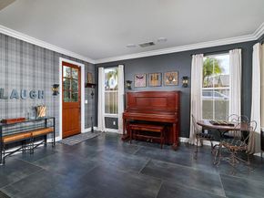 2588 Ingleton Avenue, Carlsbad CA 92009