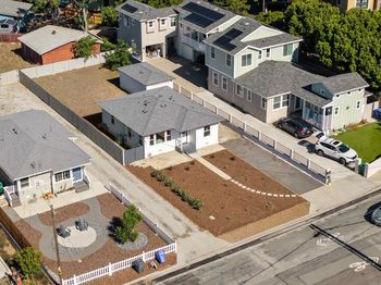 1010 Grand Avenue