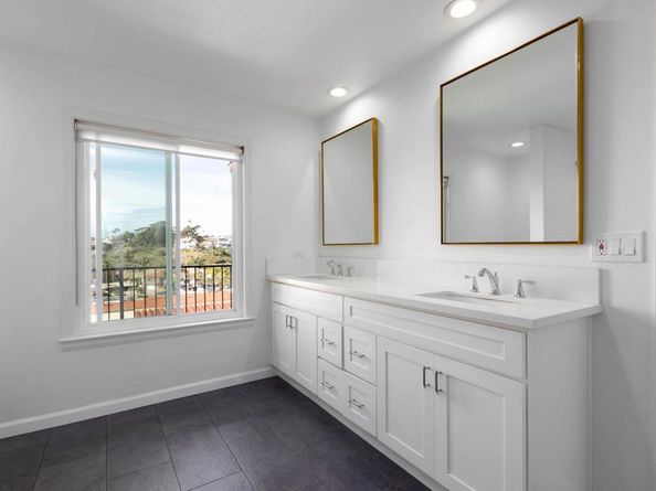 268 Avenida Montalvo 2, San Clemente CA 92672