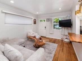 876 Thomas Avenue, San Diego CA 92109