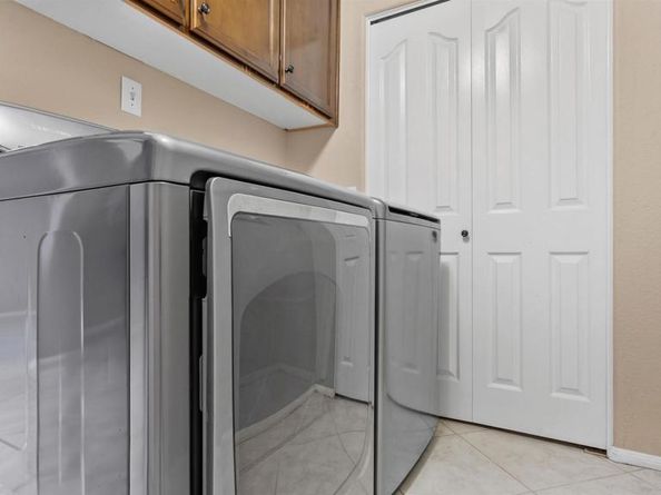 2894 Torrey Pines Rd, La Jolla CA 92037