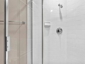 2894 Torrey Pines Rd, La Jolla CA 92037