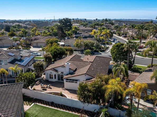 326 Justina Drive, Oceanside CA 92057