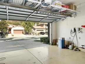 2509 Honeybell Lane, Escondido CA 92027