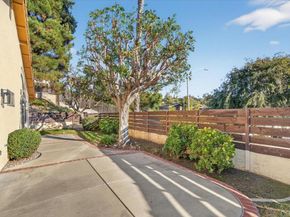 135 Neptune Place, Escondido CA 92026