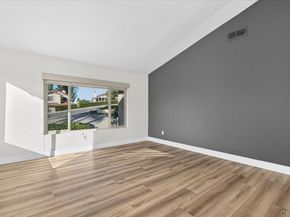 135 Neptune Place, Escondido CA 92026