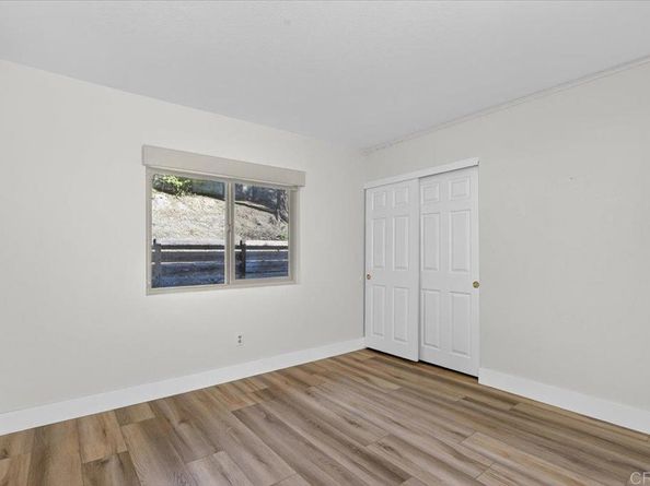 135 Neptune Place, Escondido CA 92026