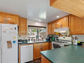 5935 Lake Lindero Drive, Agoura Hills CA 91301
