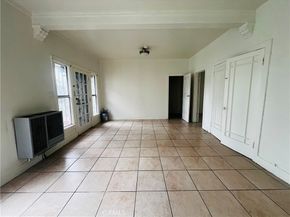 6325 S Figueroa Street, Los Angeles CA 90003