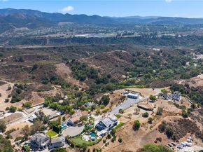 3 Windy Ridge, Trabuco Canyon CA 92679