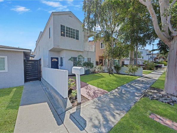 1208 California Street, Huntington Beach CA 92648