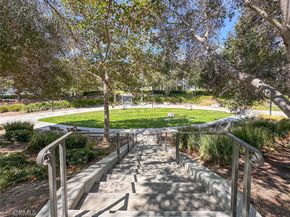10 Platinum Circle, Ladera Ranch CA 92694