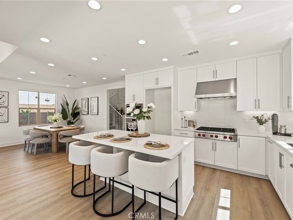 173 Somera, Irvine CA 92602