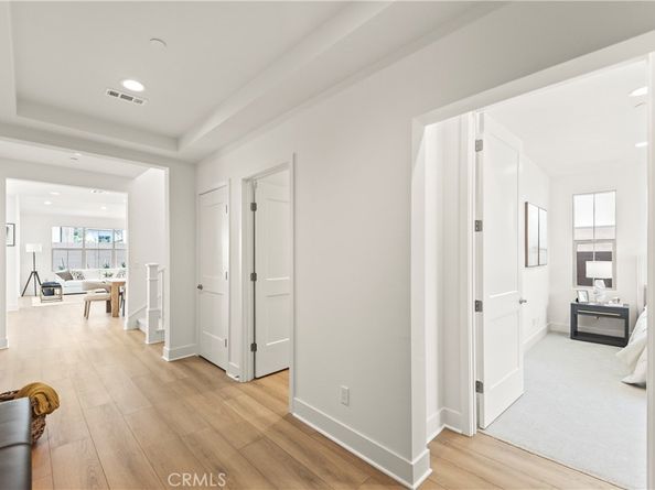 173 Somera, Irvine CA 92602
