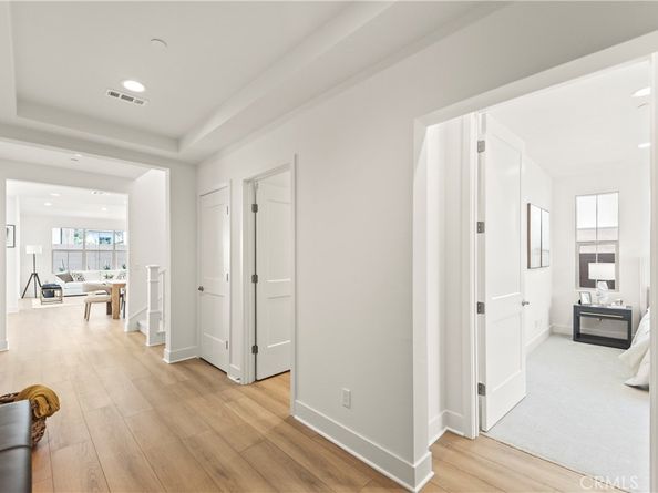 173 Somera, Irvine CA 92602