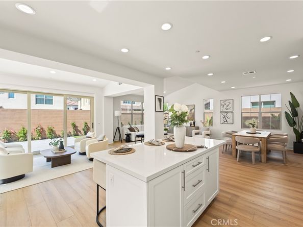 173 Somera, Irvine CA 92602