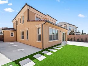 173 Somera, Irvine CA 92602