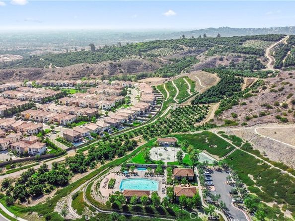 173 Somera, Irvine CA 92602